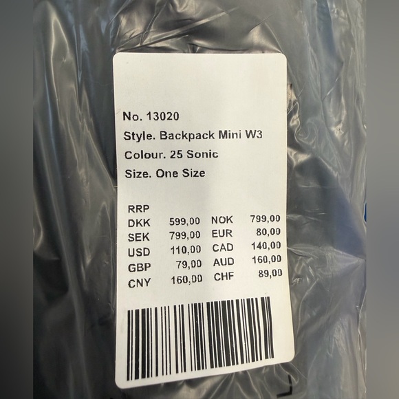 Rains sonic Men's Backpack NWT - Picture 3 of 3